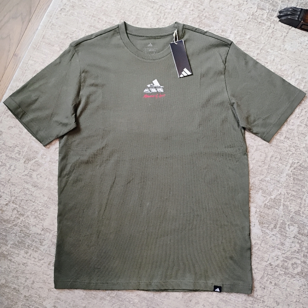 NWT L Adidas Men's Gallery Tee Memories Of Sport Olive Green Athleisure T-Shirt